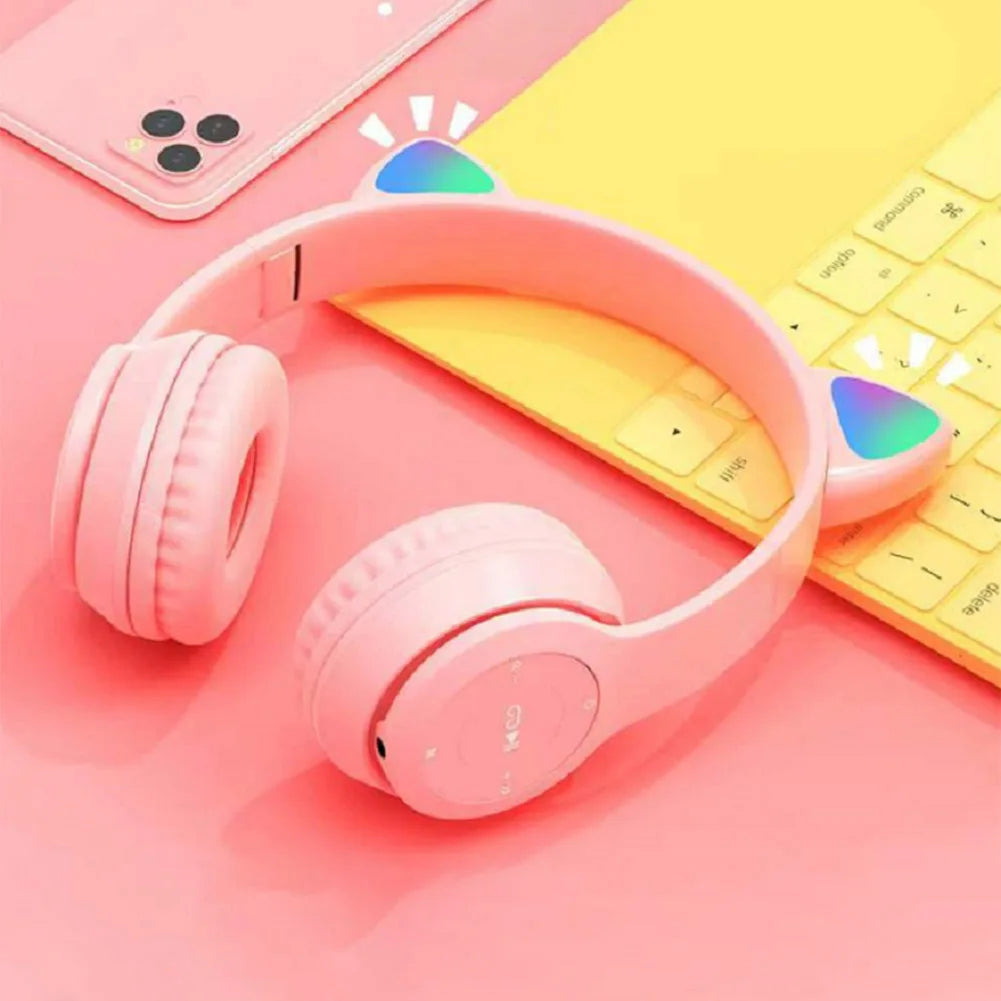 Over-Ear Headsets Cute Sports Headphones Wireless Headphones Cat Ear Bluetooth-Compatible Helmets Stereo Bass for Kids and Adult